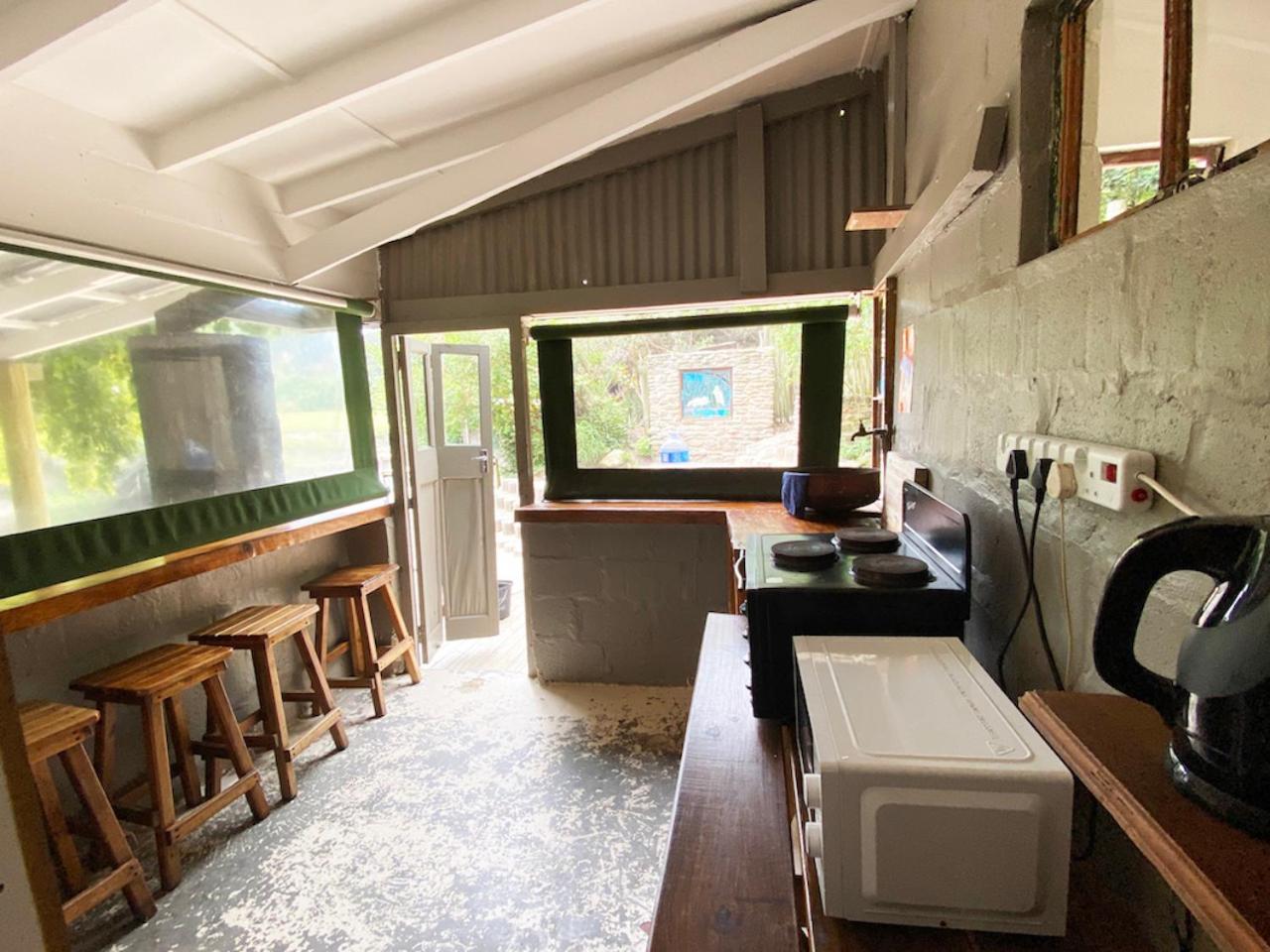 The Riverdeck Accommodation And Backpackers Knysna Eksteriør billede
