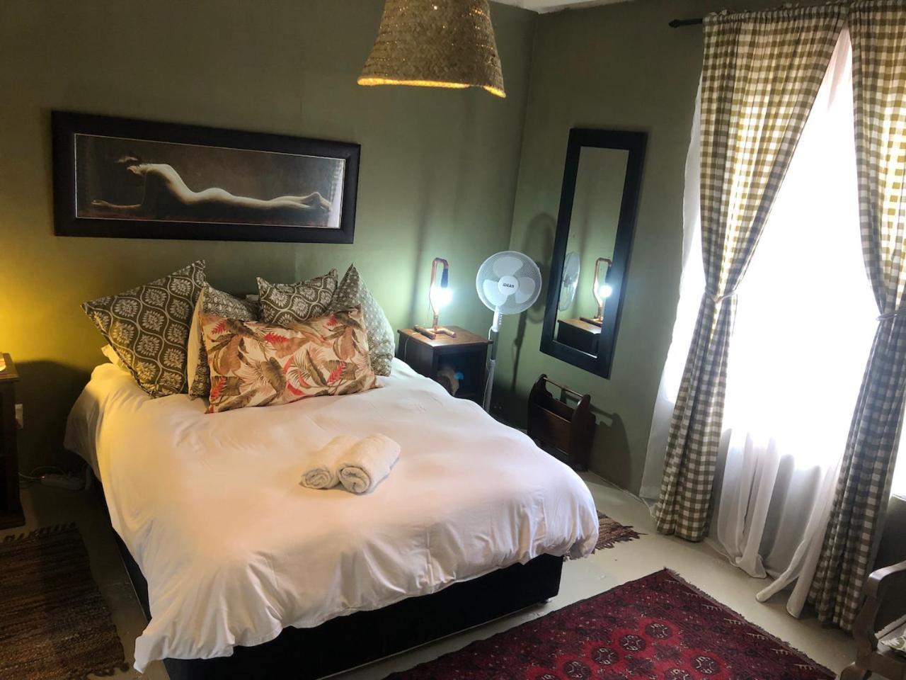 The Riverdeck Accommodation And Backpackers Knysna Eksteriør billede