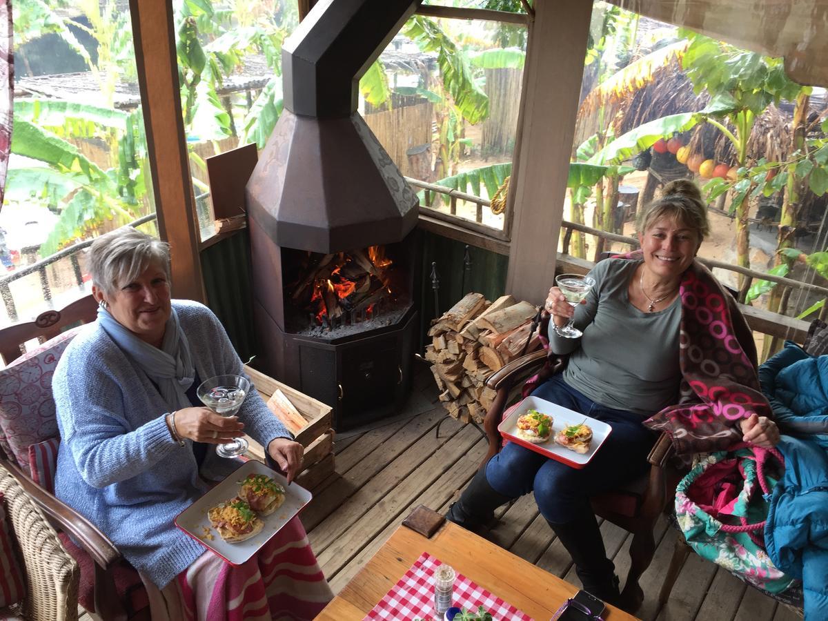 The Riverdeck Accommodation And Backpackers Knysna Eksteriør billede